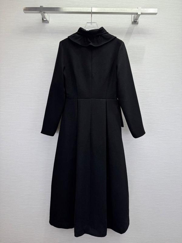 CD 25SS Abito con scollo a V e volant in lana nera 306508