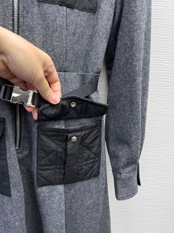 CD 25SS Lapel Middle Zipper Guilted Four Pockets Contrast Color Dress Gray Wool 304163