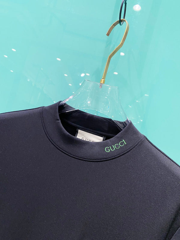 Gucci 25 Long-Sleeved T-shirt 106339