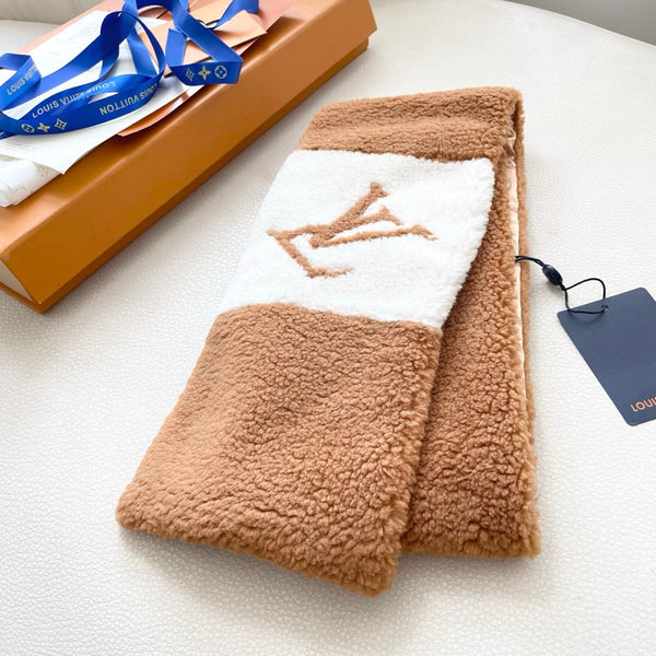 LV Shearling Teddy Scarf 839753