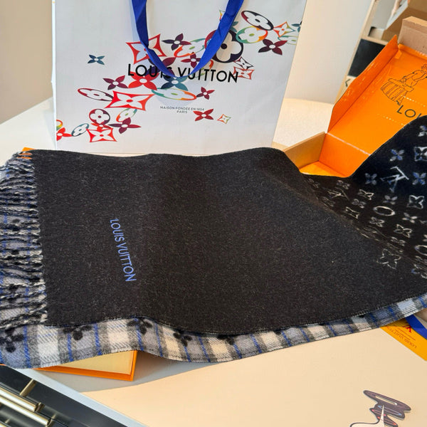 LV Double-Sided Plaid Scarf Black Wool Cashmere 839567