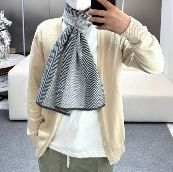LV Scarf 180cm Gray Knitted Cashmere 838208