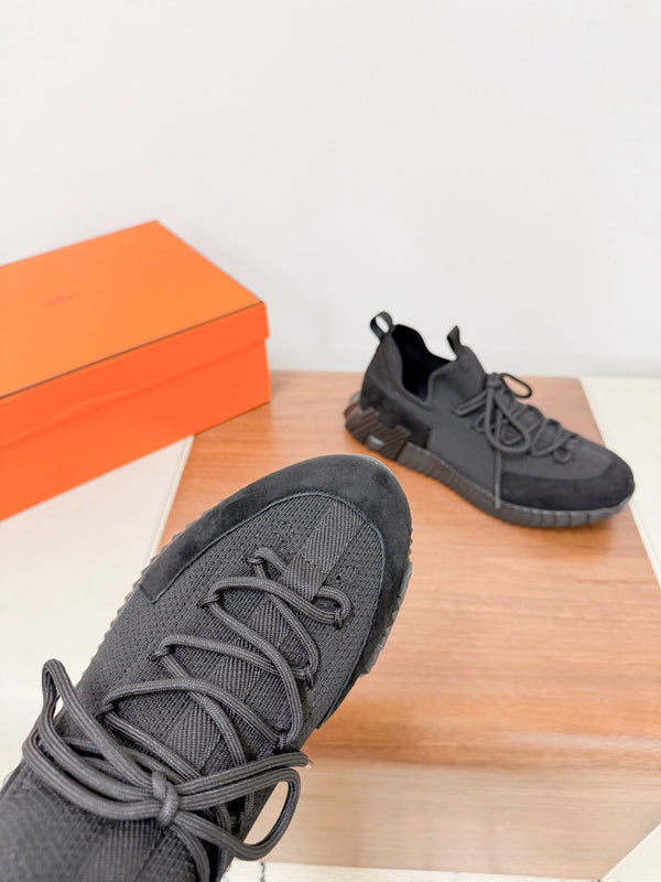 HM 25VS Lift Slip-On Sneakers Full Black Suede Down Fabric 492935