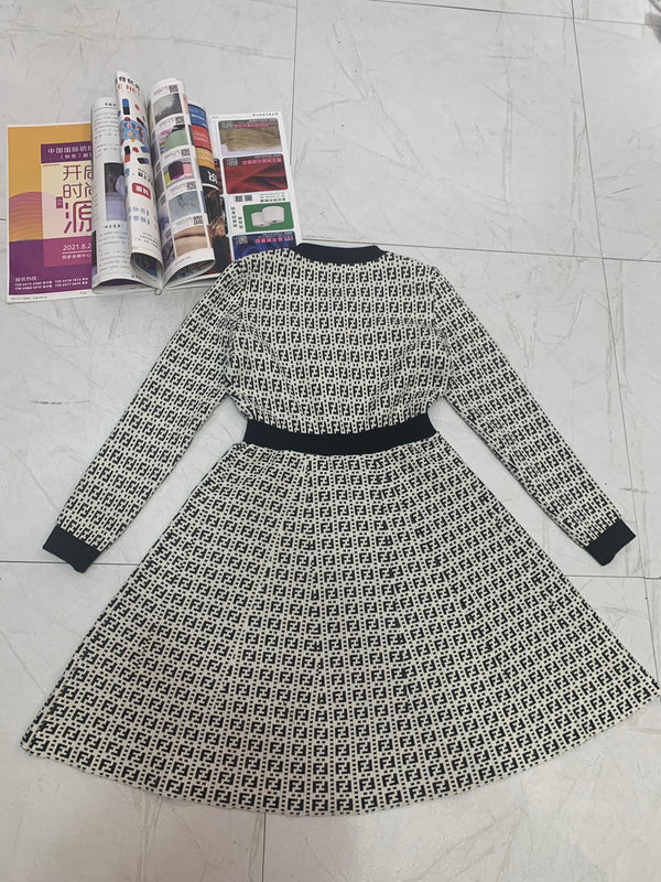 Fendi FF Logo Long Sleeve Jacquard Button Black White Fabric Wool Dress