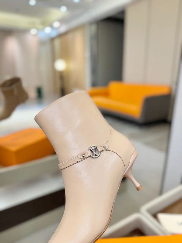 LV 6AM Ankle Boots 55mm Heel Cream Calfskin 504809