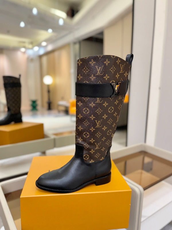 LV Donkey Metal Buckle-Decorated Knight Boots Black Monogram Cowhide 504714