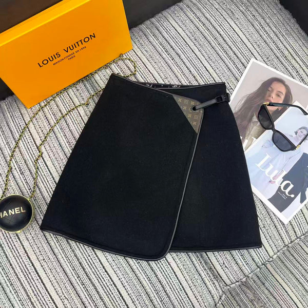 LV 25FW Double-Faced Wool Short Skirt Lambskin Edge Black 311689