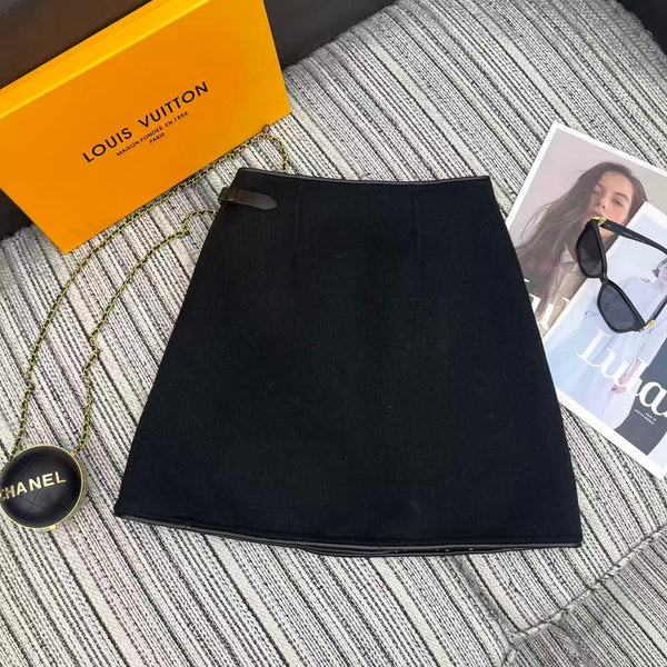 LV 25FW Double-Faced Wool Short Skirt Lambskin Edge Black 311689