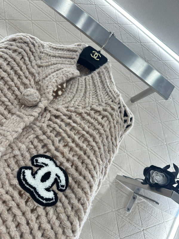 CC 25 Double C Hollow Letter Knit Brown Cardigan