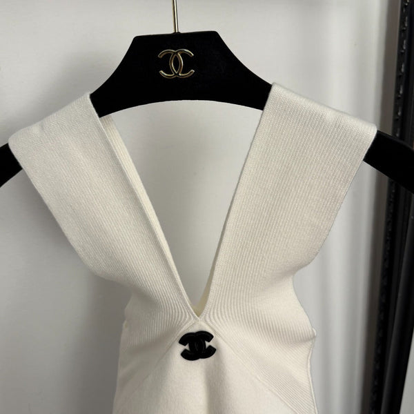 CC Patch Deep V-neck Knitted Camisole