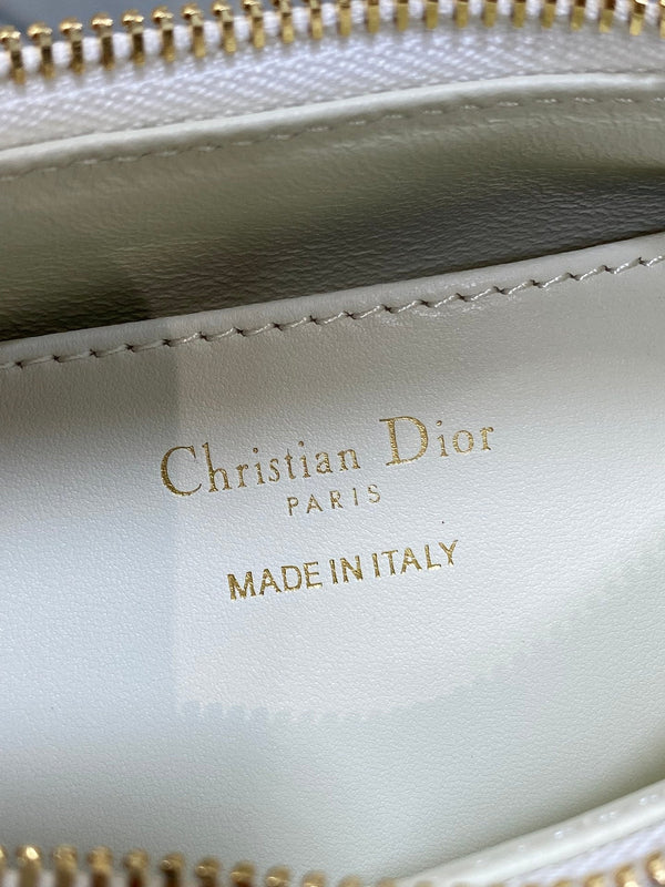 CD Shoulder Bag 19cm white lambskin GHW