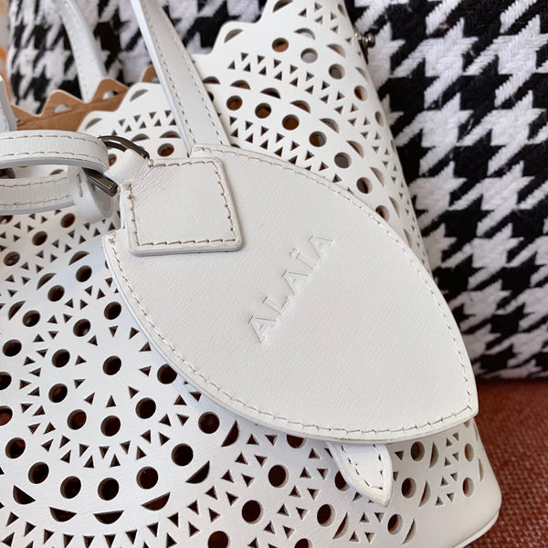 MINA 20 BAG IN WHITE VIENNA CALFSKIN