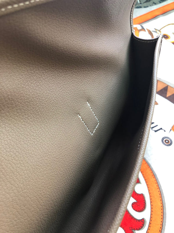 HM Jige 29 Black Epsom 229082