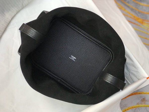 picotin lock 18 black togo shw