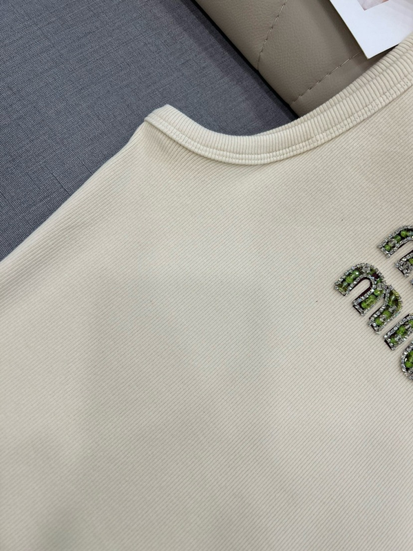 Canotta con perline fatte a mano Miu