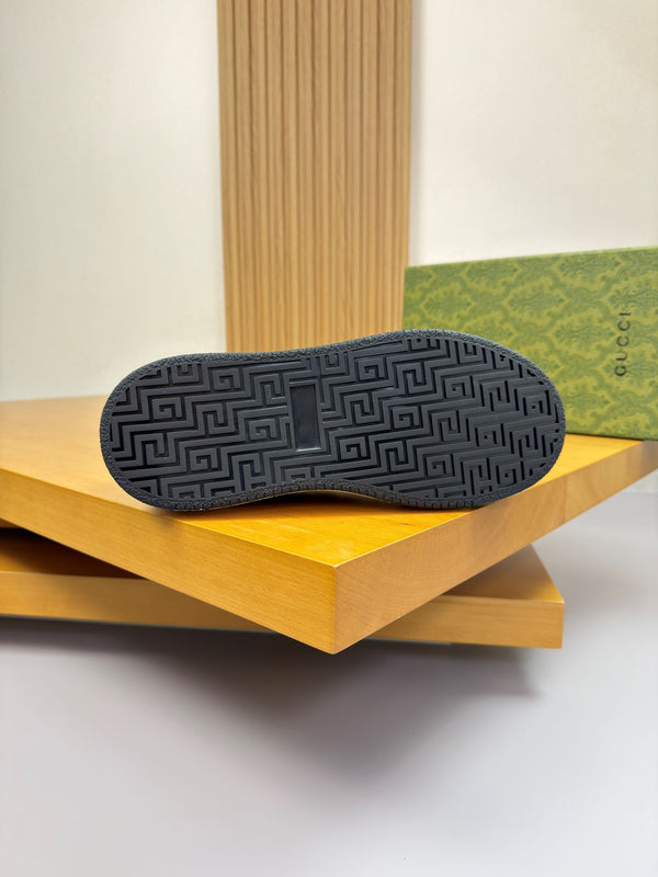 GG SNEAKER GREEN NAPPA LEATHER 194569