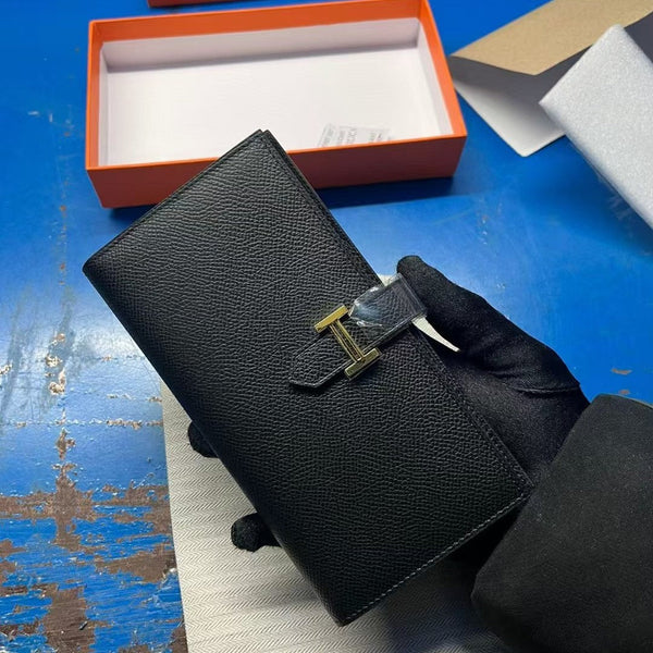 HM Black Epsom Bearn 17,5 Gusset Wallet gold hardware
