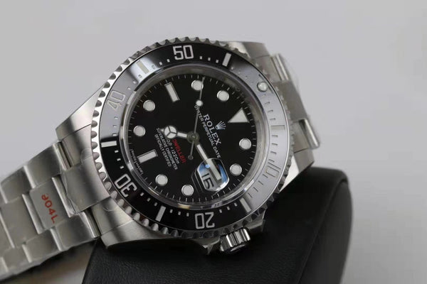 Rolex Sea-Dweller 43mm Silver Black