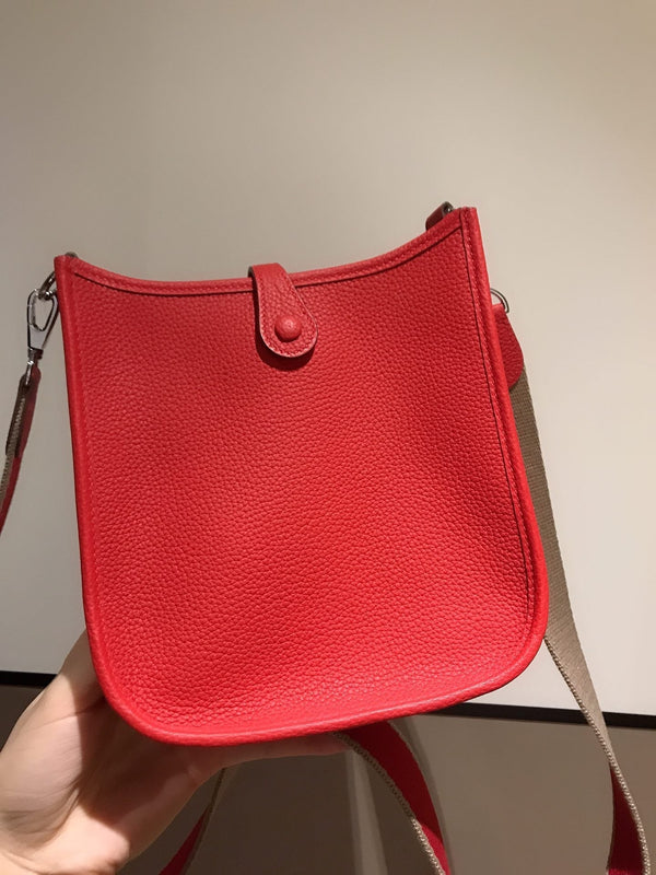 HM EVELYNE MINI 18 RED TOGO