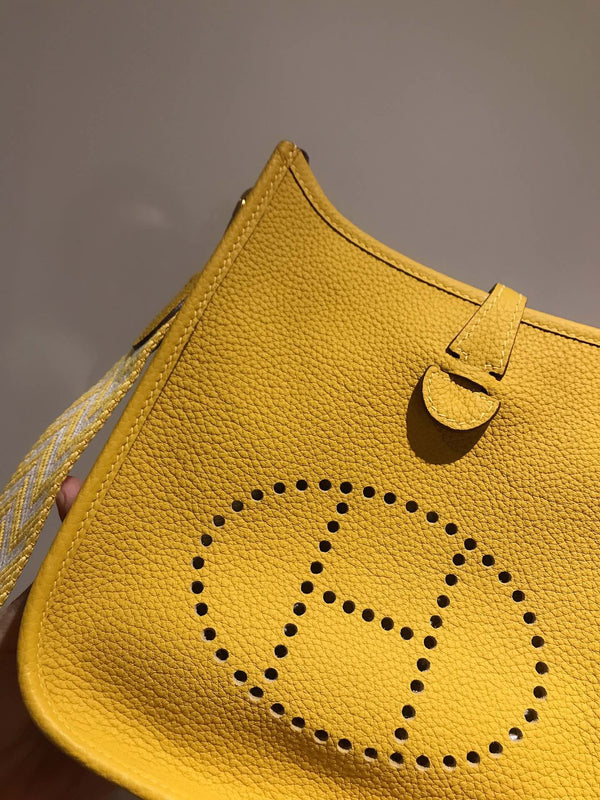 HM EVELYNE MINI 18 AMBER TOGO