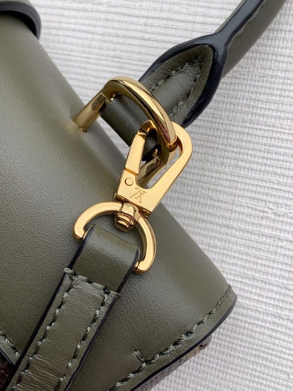 LOCKY BB 21 IN BROWN MONOGRAM CANVAS AND KHAKI GREEN CALFSKIN GOLD BUCKLE