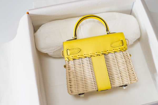 HM Kelly 20 Picnic Kelly Yellow Bamboo And Rattan