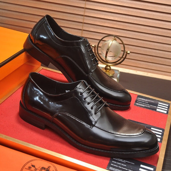 SCARPE ALLACCIATE HM BUSINESS IN PELLE DI VITELLO NERA LUCIDA