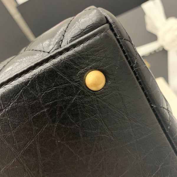 borsa shopping cc 30cm nera trapuntata in pelle di vitello invecchiata ghw