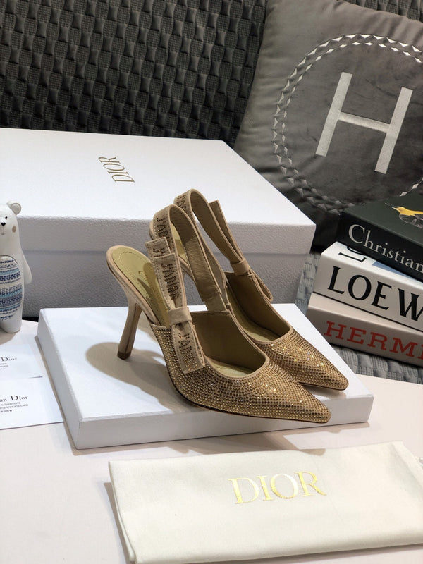 Décolleté JAdior con cinturino posteriore 95 beige con cristalli e tacco a spillo