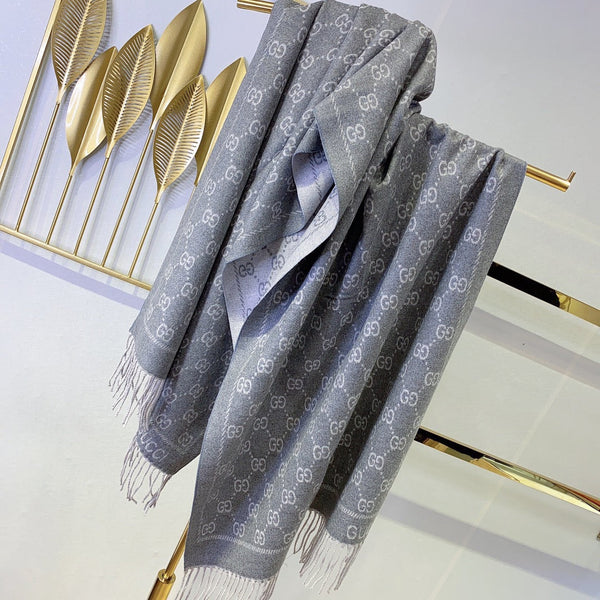 SCIARPA IN MAGLIA CON MOTIVO JACQUARD 180 CM IN LANA GRIGIO FRESCO 402421
