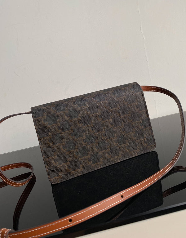 BORSA TRIPHOME 20 IN PELLE DI VITELLO CON MOTIVO NERO A DOPPIO STRATO E MONOGRAMMA