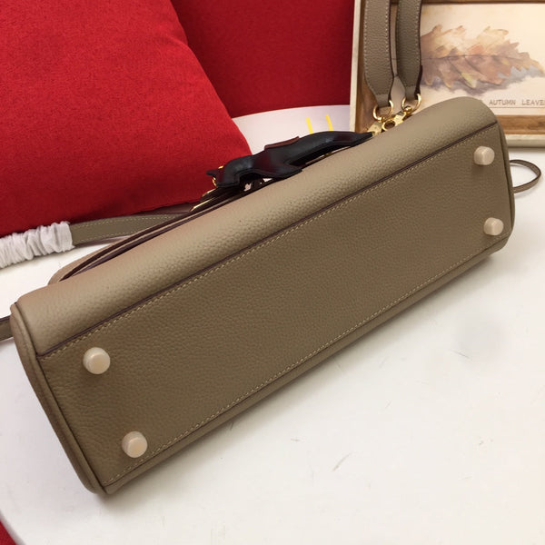 HM SHOULDER BAG 35 SAND TOGO GOLD HARDWARE