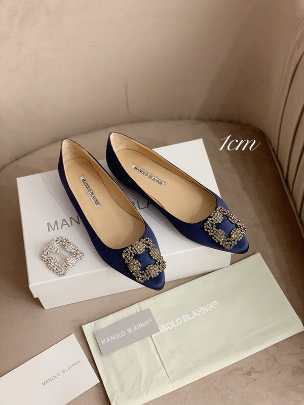 Hangisi Navy Blue Satin Crystal Embellished Pumps 156289