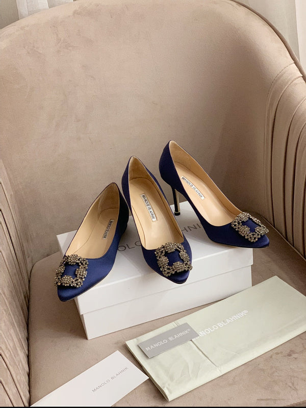 Hangisi Navy Blue Satin Crystal Embellished Pumps 156289