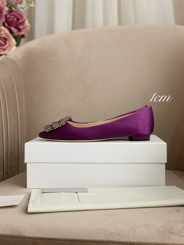 Hangisi Fuchsia Satin Crystal Embellished Pumps 700533