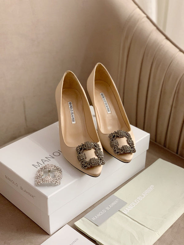 Hangisi Beige Satin Crystal Embellished Pumps 700534