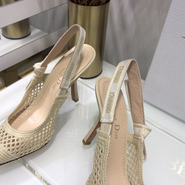 Décolleté JAdior con cinturino posteriore 95 in rete trasparente beige in cotone ricamato