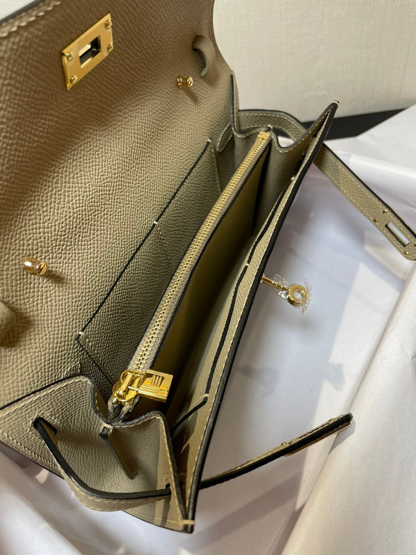 kelly woc 20.5 lichen epsom gold hardware