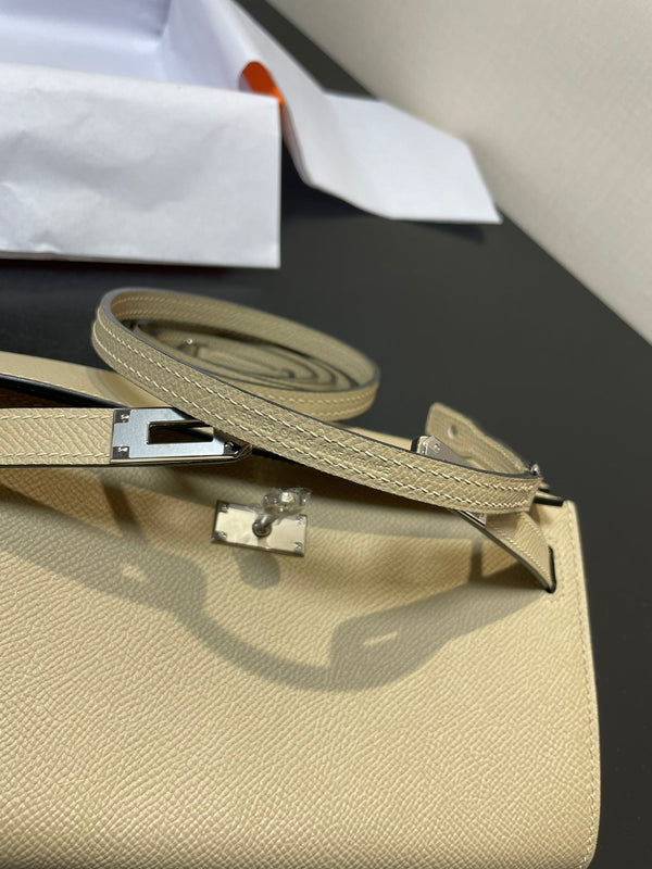 Portafoglio Kelly To Go 20,5 Lichen Epsom Silver Hardware