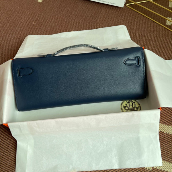 HM Kelly Cut 31cm Navy Swift Leather Shw