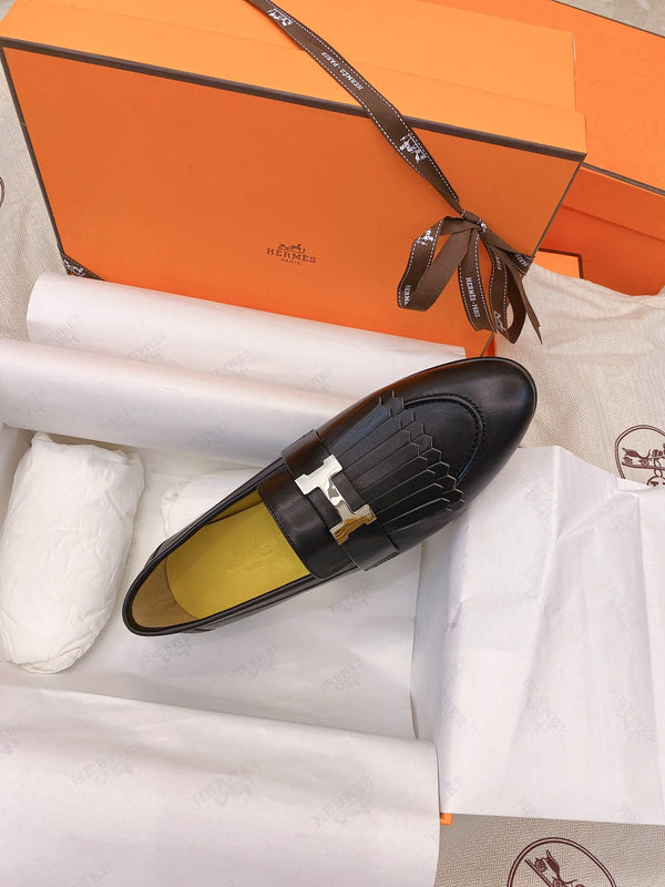 Mocassini HM Royal in pelle di capra nera 348021