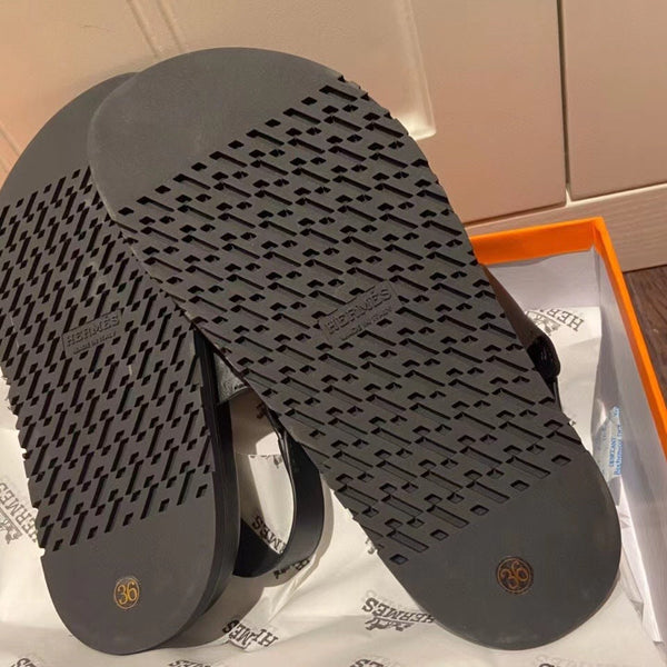 SANDALO HM GENIUS IN PELLE DI VITELLO NERA