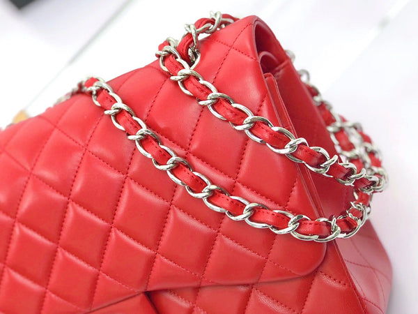 borsa a patta jumbo 30 in pelle di agnello rossa con finiture in argento