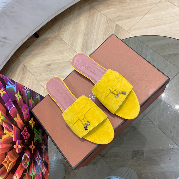 SANDALI LP SUMMER CHARMS IN CAMOSCIO GIALLO