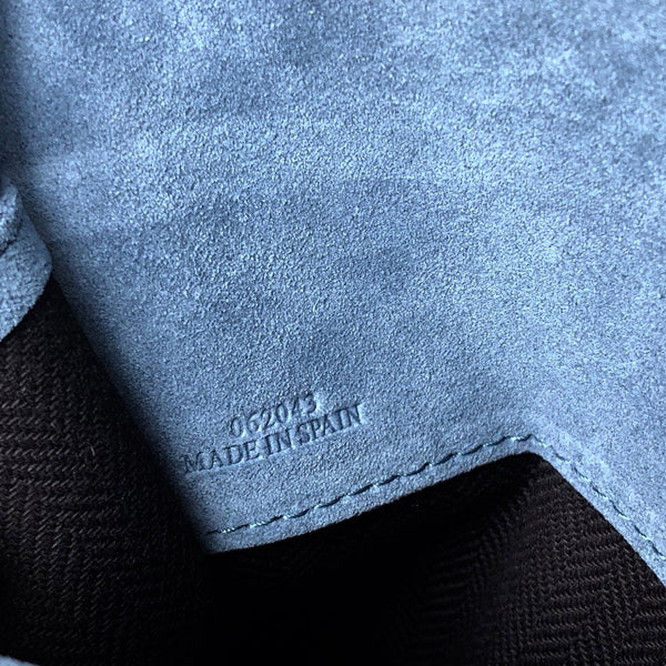 LOEWE FLAMENCO BACKPACK 31 IN NAVY BLUE CALFSKIN