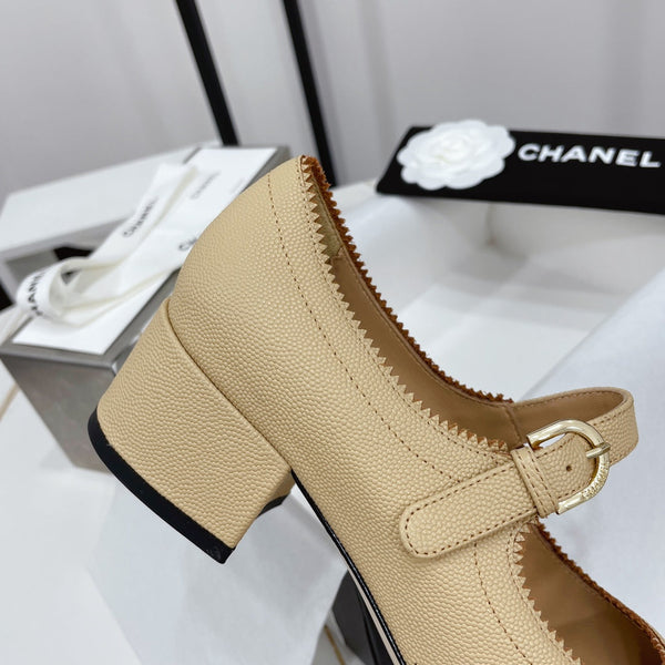CC MARY JANE BLOCK HEEL BEIGE CREAM SHEEPSKIN