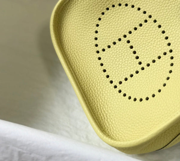 Mini Evelyne 18cm Yellow Togo Shw