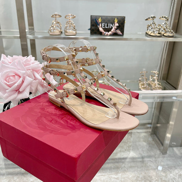 SANDALO INFRADITO ROCKSTUD CON CINTURINI IN PELLE DI VITELLO ROSA CHIARO