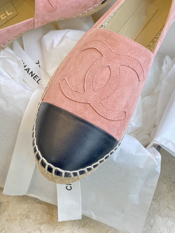 espadrillas in pelle scamosciata rosa e agnello nero