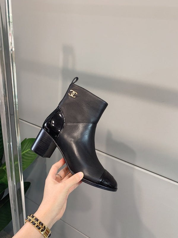 CC Block Heel Ankle Boots 60mm Black Patent Leather Sheeepskin 464554